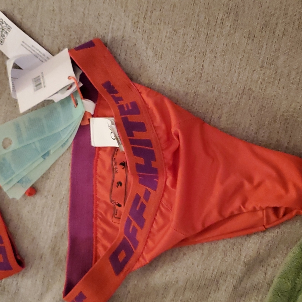 Off White flash $ - Picture 3 of 7
